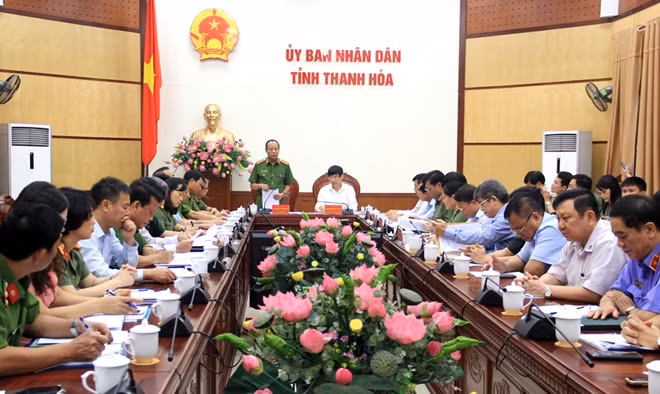 Thượng tướng Lê Quý Vương, Thứ trưởng Bộ Công an phát biểu kết luận buổi làm việc.