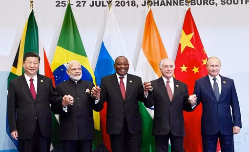 BRICS: Đông-Tây đối đầu kinh tế ảnh 4