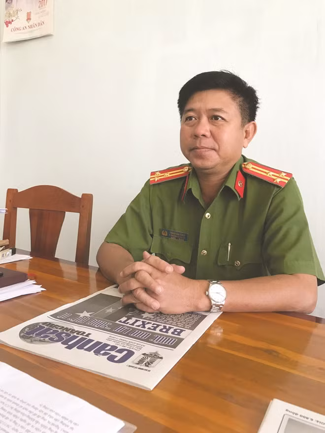 Thượng tá Trần Văn Dũng - Phó trưởng Công an huyện Phú Quốc, tỉnh Kiên Giang.