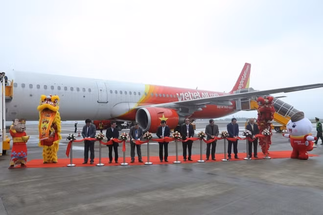 Hãng hàng không Vietjet Air khai trương đường bay Vân Đồn – TP HCM