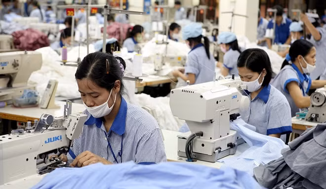 Có thể điều chỉnh lương hưu cho những lao động nữ bị thiệt mà không cần phải sửa Luật.