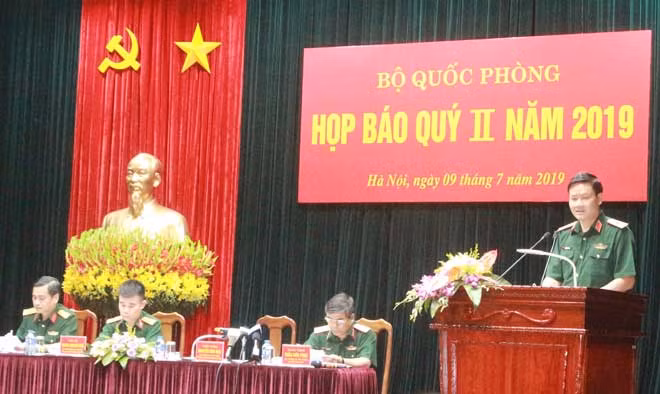 Đại diện lãnh đạo các cơ quan, đơn vị phối hợp cung cấp thông tin.