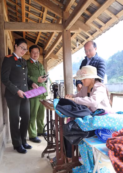 Cuộc sống bình yên ở bản Lũng Xá, Tà Dê.