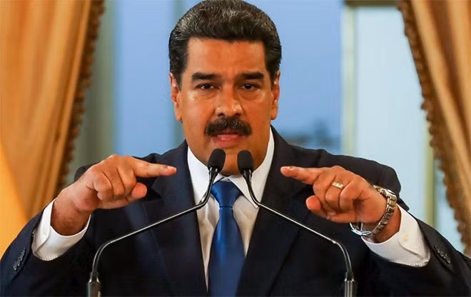 Tổng thống Nicolas Maduro khẳng định đảo chính không thể dẫn tới hòa bình. Ảnh: EPA