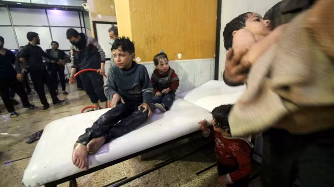 Hơn 1.400 người Syria trong đó có nhiều trẻ em thiệt mạng trong cuộc tấn công nghi sử dụng chất độc thần kinh năm 2013.