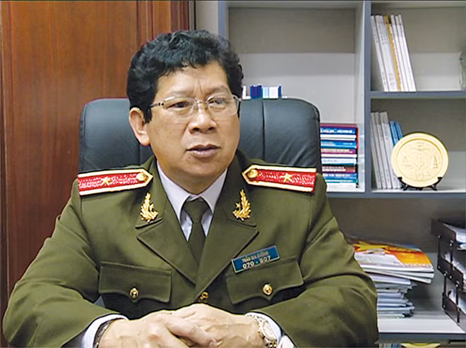 Thiếu tướng Trần Gia Cường.