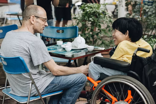 "Tôi cảm nhận được cái duyên và niềm đam mê của cuộc đời mình với công nghệ thông tin, vì những công dụng tiện lợi để truyền tải thông tin, những tính năng rất phù hợp với người khuyết tật để vận hành và phát triển".