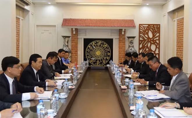 Toàn cảnh buổi tiếp.