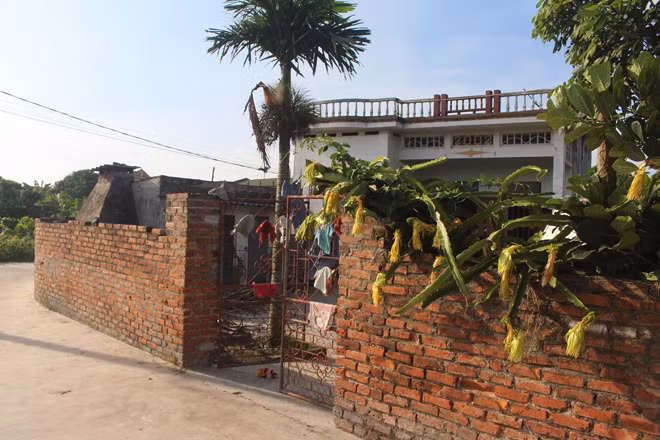 Ngôi nhà nơi bà Quyền và 2 đứa cháu nội đang sinh sống.