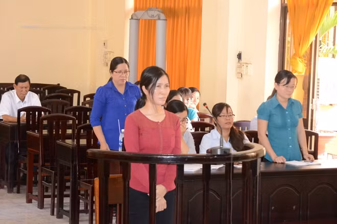 Bị cáo Lan tại tòa.