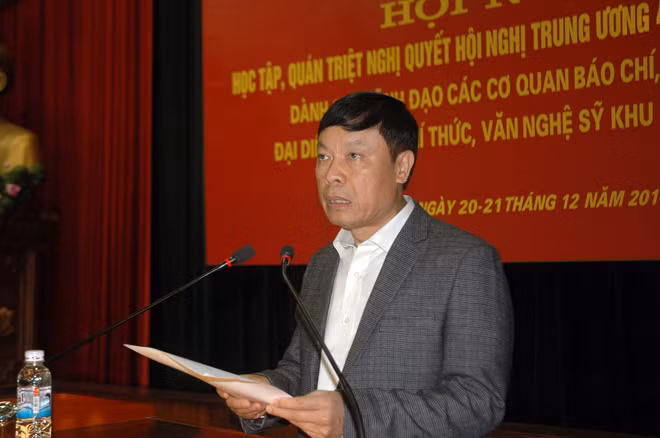 Đồng chí Phạm Văn Linh, Phó trưởng Ban Tuyên giáo Trung ương phát biểu khai mạc.