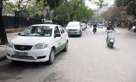 Taxi Mai Linh bắt đầu giảm giá từ ngày 6/1 với dòng Kia.