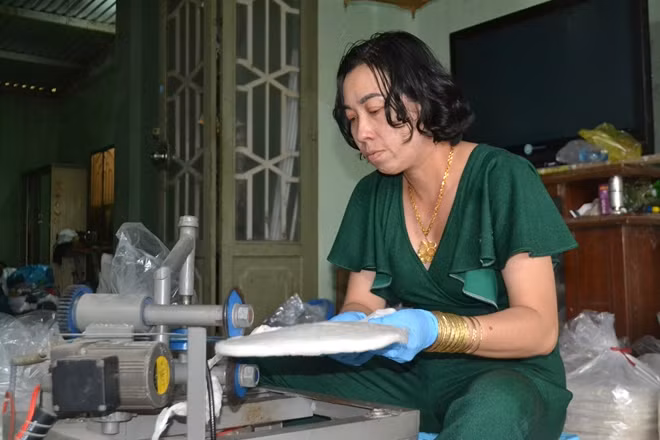 Lễ hội góp phần tôn vinh các nghệ nhân đang giữ gìn và phát huy các giá trị độc đáo nghề làm bánh tráng phơi sương.