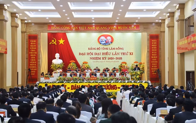Đại hội đại biểu Đảng bộ tỉnh Lâm Đồng bước sang ngày làm việc thứ hai