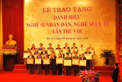Có 479 nghệ sỹ được phong tặng danh hiệu NSND, NSƯT trong đợt phong tặng lần thứ VIII.