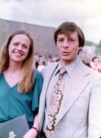 Robert Durst và người vợ đầu Kathleen. (Ảnh: AP)