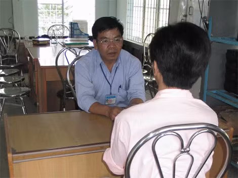 Tư vấn trị liệu tâm lý cho bệnh nhân tại Công ty Điều dưỡng và cai nghiện Thanh Đa.