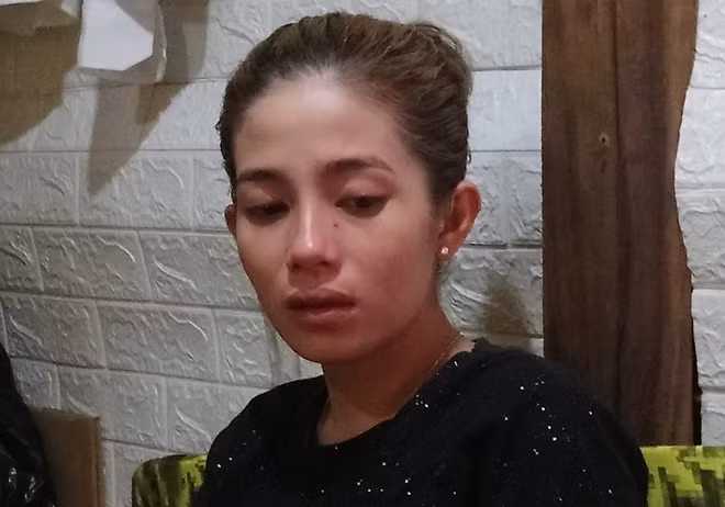 Nu bị tạm giữ vì tàng trữ ma túy.