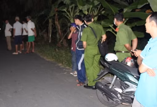 Đâm bạn nhậu tử vong vì không chịu đi cướp