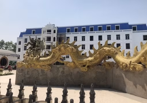 Thuê đất công, tự ý xây dựng công trình sai phép