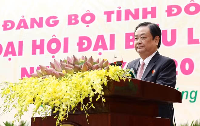 Đồng chí Lê Minh Hoan phát biểu, chỉ đạo tại đại hội.