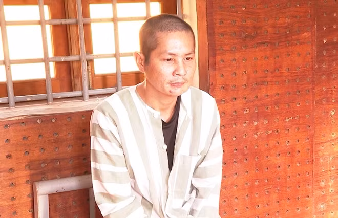 Đạt tại cơ quan điều tra.