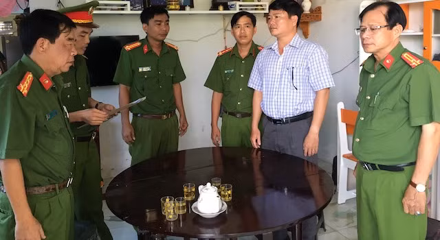 Trần Trường Sơn, nguyên Phó Chủ tịch UBND TP Trà Vinh bị khởi tố bắt tạm giam.