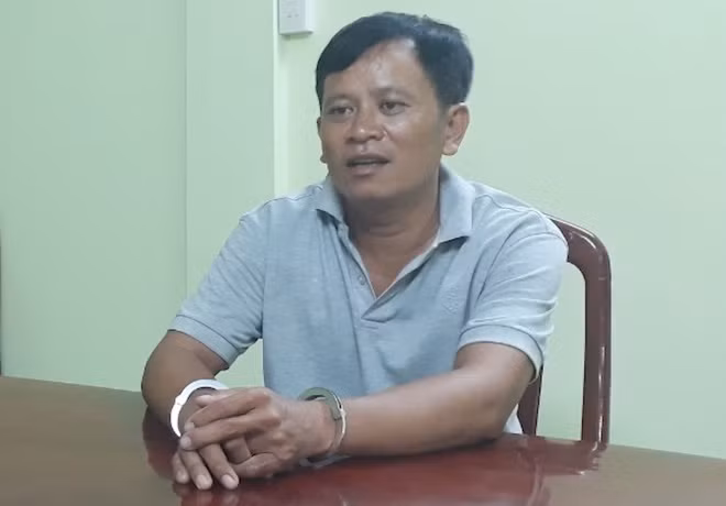 Trúc tại cơ quan điều tra.