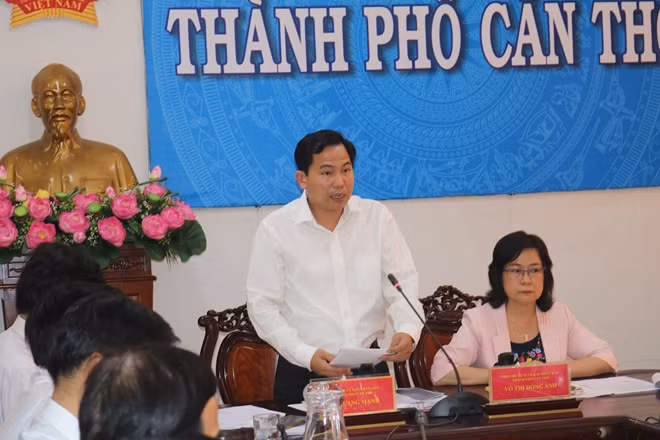 Chủ tịch UBND TP Cần Thơ chỉ đạo cho lùi thời gian học sinh nhập học 1 tuần.