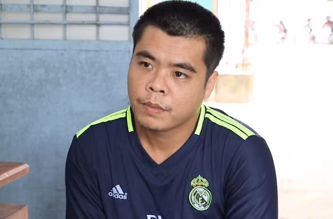 Hiền tại cơ quan Công an.