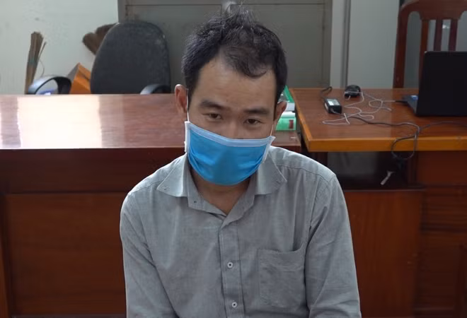 Dủ tại cơ quan điều tra.