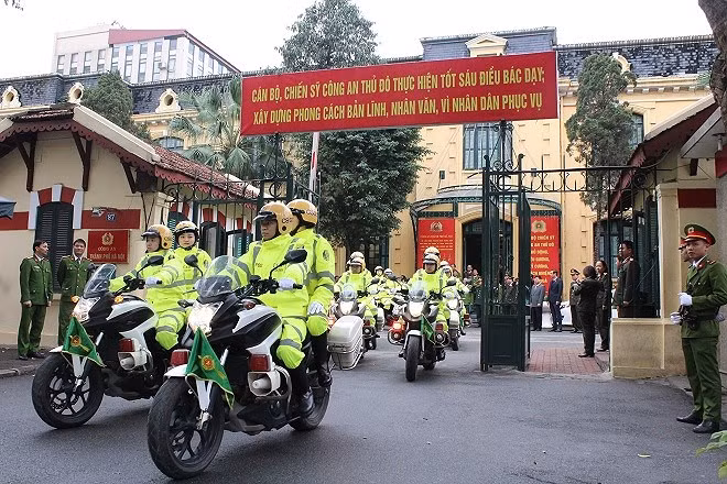 Công an TP Hà Nội ra quân bảo vệ Hội nghị Thượng đỉnh Hoa Kỳ - Triều Tiên