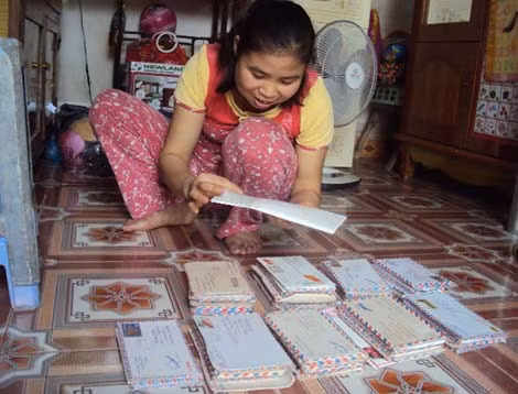 Những bức thư mà chị Thư còn lưu giữ.