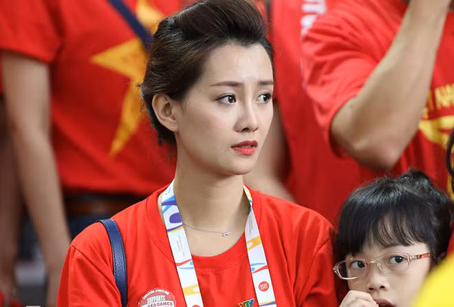 U23 Việt Nam còn một trận đấu tranh giải ba vào ngày 15/6, với đội thua trong cặp bán kết còn lại giữa U23 Thái Lan và U23 Indonesia. U23 Việt Nam còn một trận đấu tranh giải ba vào ngày 15/6, với đội thua trong cặp bán kết còn lại giữa U23 Thái Lan và U23 Indonesia.