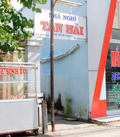 Nhà nghỉ Tân Hải nơi ông N.T.M. bị phát hiện "đang tư vấn pháp lý" cho một phụ nữ đã có chồng.