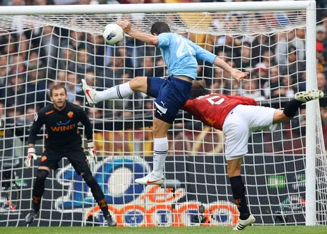 Những trận Derby della Capitale luôn nóng bỏng.