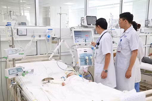 Vì sao không xử lý hình sự "thầy lang" có con với bệnh nhân? ảnh 3