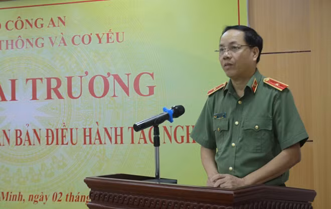 Thiếu tướng Nguyễn Thế Bình phát biểu tại buổi lễ.