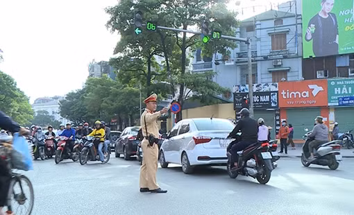 Những nỗ lực của Cảnh sát giao thông Hà Nội đảm bảo an toàn giao thông