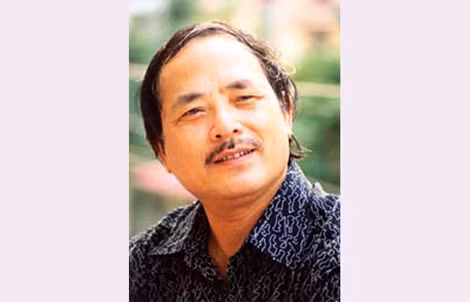 Nhà thơ Y Phương.