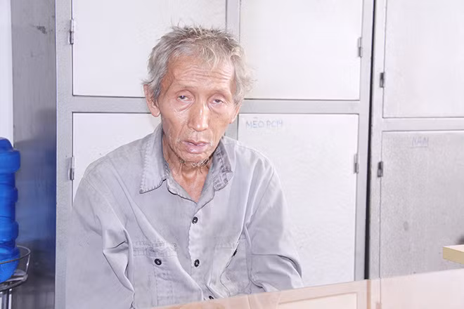 Đối tượng Ly Cà Giờ.