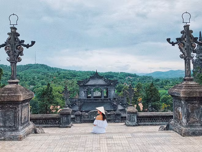 Một góc cố đô Huế trầm tư cổ kính.