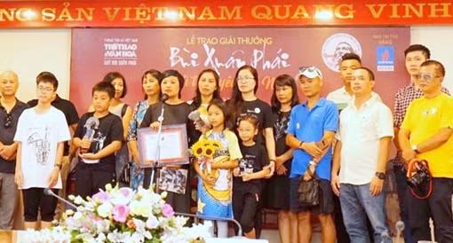 Ký họa đô thị Hà Nội: Mỗi bức tranh lưu giữ một kí ức
