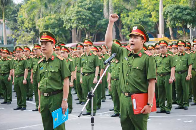 Bộ Công an là đơn vị đi đầu trong công tác sắp xếp tổ chức tinh giản bộ máy, tinh gọn biên chế.