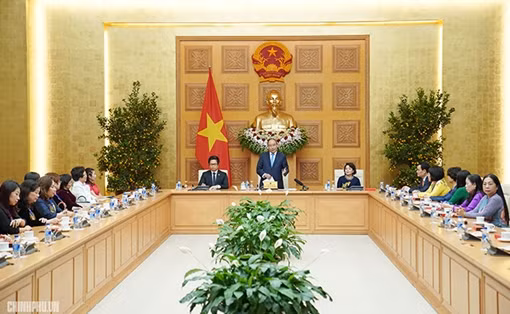 Bà Lê Nữ Thùy Dương - Nhà lãnh đạo Golf Long Thành được vinh danh “Doanh nhân xuất sắc Châu Á 2021” ảnh 2