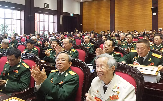 Các đại biểu dự đại hội.
