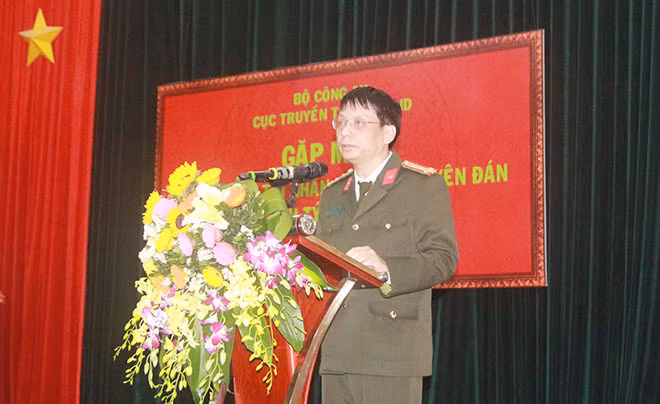 Đại tá Phạm Quang Khải phát biểu tại buổi gặp mặt.