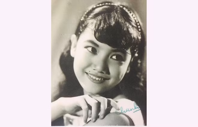 Ca sĩ Thanh Lan thời trẻ.