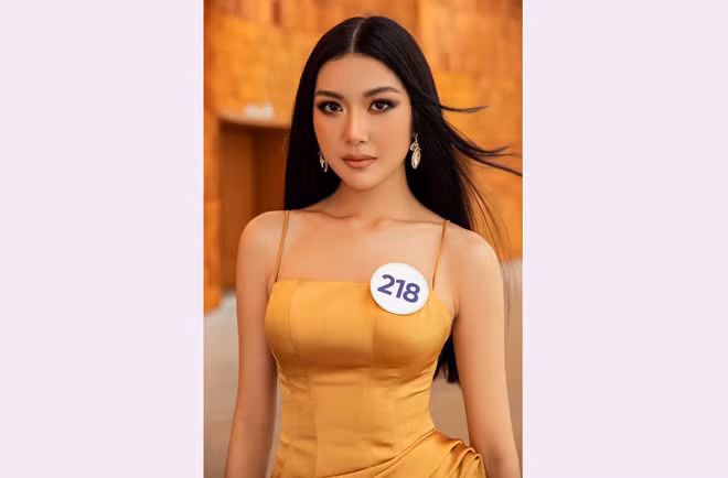 Á hậu Quốc tế Thúy Vân trở thành thí sinh Hoa hậu Hoàn vũ Việt Nam 2019.