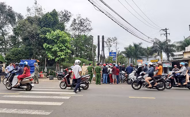 Hiện trường xảy ra vụ việc. Hiện trường xảy ra vụ việc.